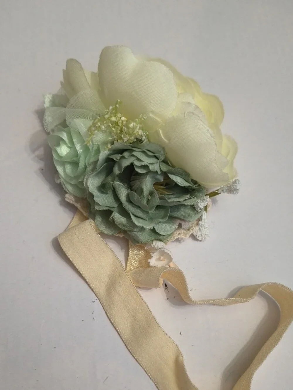 Floral Hair Bow – Ivory Bloom